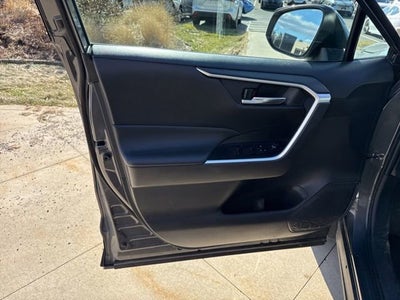 2024 Toyota RAV4 XLE FWD