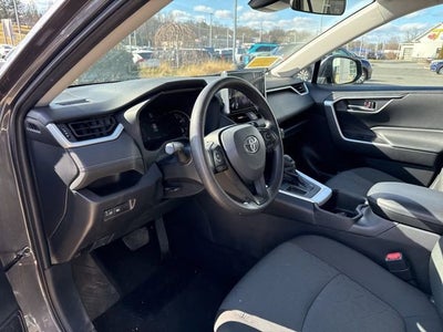 2024 Toyota RAV4 XLE FWD