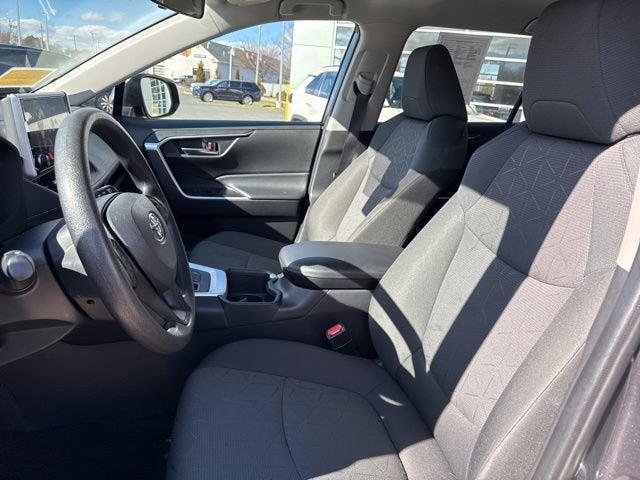 2024 Toyota RAV4 XLE FWD