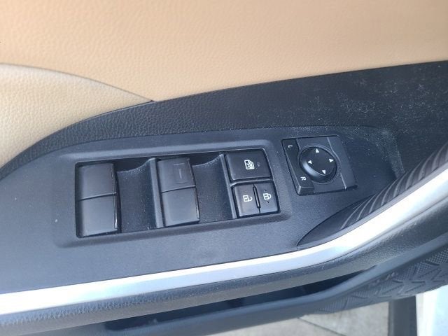 2020 Toyota RAV4 XLE FWD