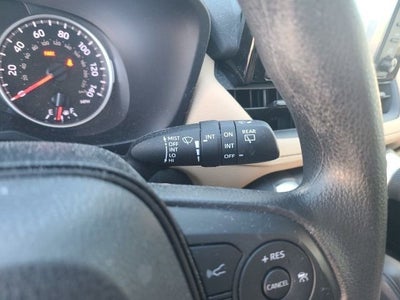 2020 Toyota RAV4 XLE FWD