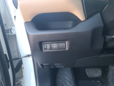 2020 Toyota RAV4 XLE FWD