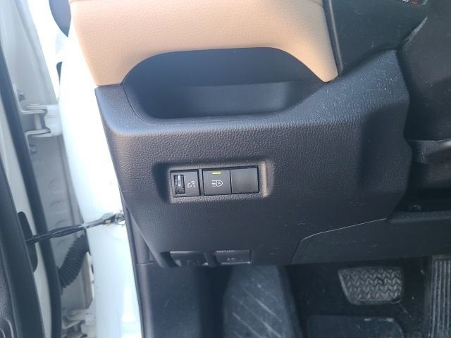 2020 Toyota RAV4 XLE FWD