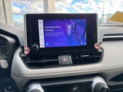 2024 Toyota RAV4 XLE FWD