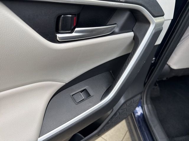 2024 Toyota RAV4 XLE FWD