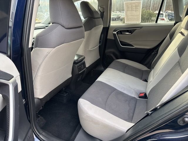 2024 Toyota RAV4 XLE FWD