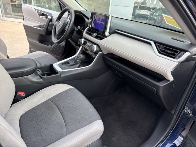 2024 Toyota RAV4 XLE FWD