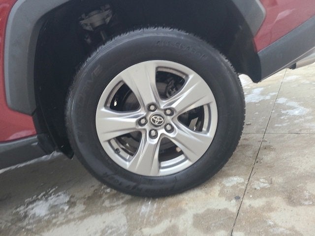 2023 Toyota RAV4 XLE FWD