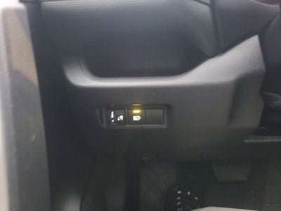 2023 Toyota RAV4 XLE FWD