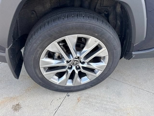 2024 Toyota RAV4 Limited FWD