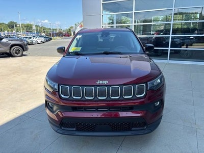 2022 Jeep Compass Latitude Lux