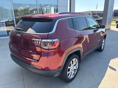2022 Jeep Compass Latitude Lux
