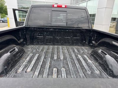 2022 RAM 2500 Big Horn 4x4 Crew Cab 6'4 Box