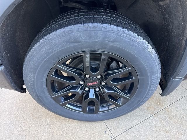 2021 GMC Sierra 1500 4WD Crew Cab 147 Elevation w/3SB