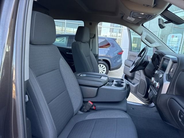 2021 GMC Sierra 1500 4WD Crew Cab 147 Elevation w/3SB