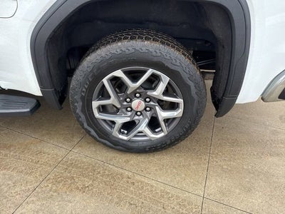 2023 GMC Sierra 1500 4WD Crew Cab 147 SLT