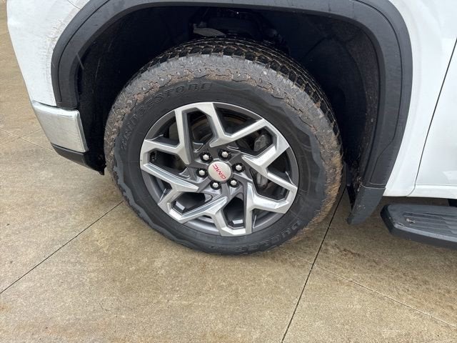 2023 GMC Sierra 1500 4WD Crew Cab 147 SLT