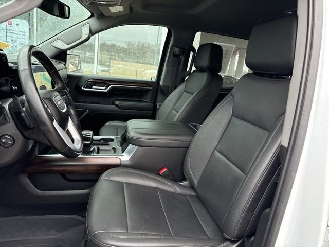 2023 GMC Sierra 1500 4WD Crew Cab 147 SLT