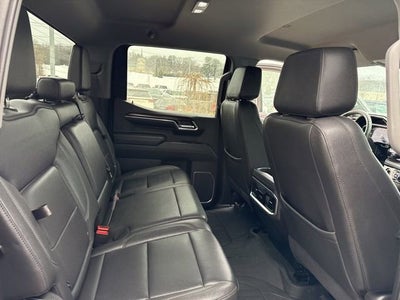 2023 GMC Sierra 1500 4WD Crew Cab 147 SLT