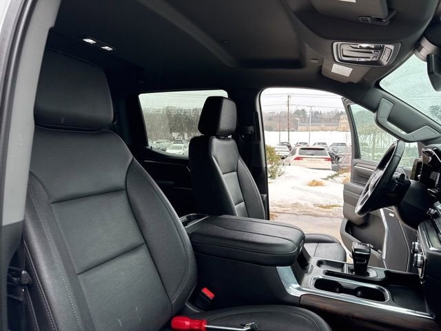 2023 GMC Sierra 1500 4WD Crew Cab 147 SLT