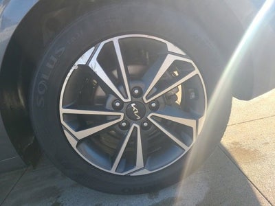 2023 Kia Forte LXS IVT