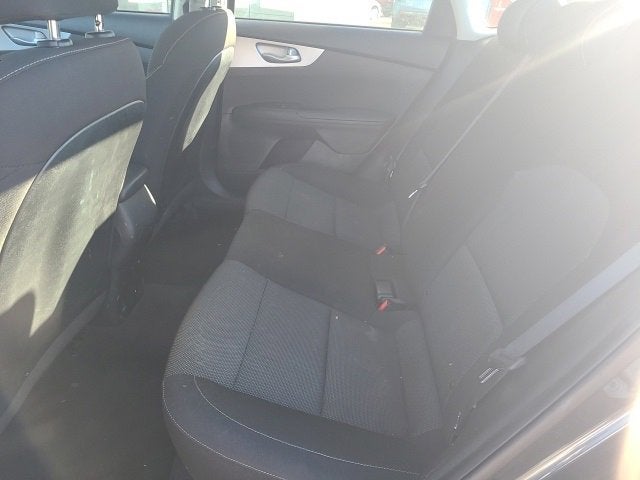 2023 Kia Forte LXS IVT