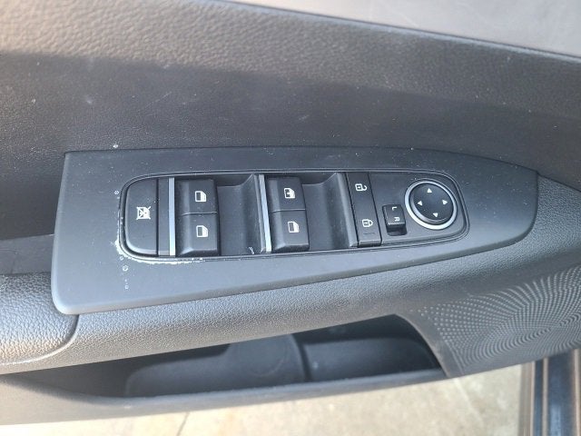 2023 Kia Forte LXS IVT