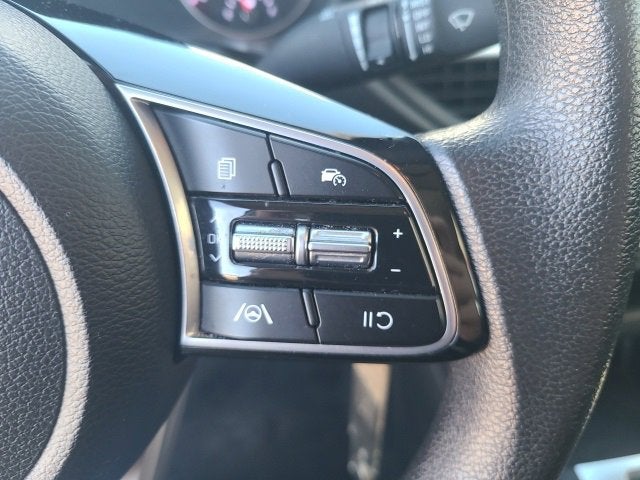 2023 Kia Forte LXS IVT