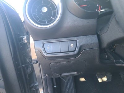 2023 Kia Forte LXS IVT