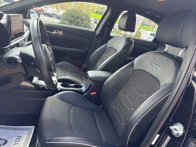 2023 Kia Forte GT-Line IVT