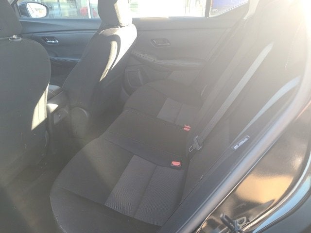 2025 Nissan Sentra SV CVT