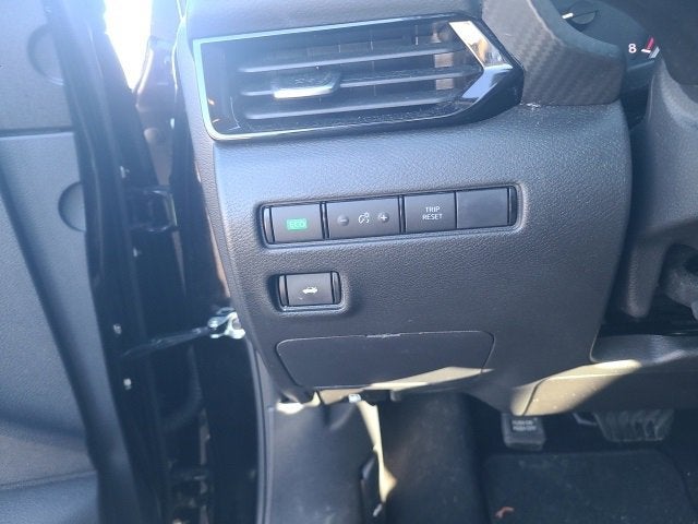 2025 Nissan Sentra SV CVT