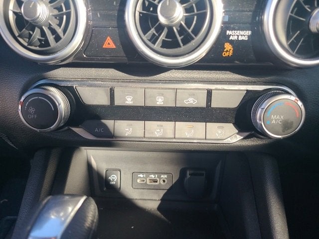 2025 Nissan Sentra SV CVT