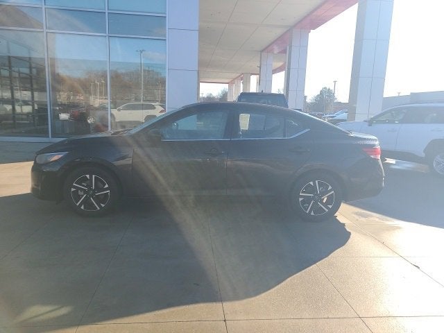 2025 Nissan Sentra SV CVT