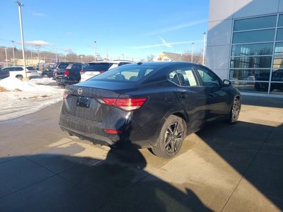 2025 Nissan Sentra SV CVT