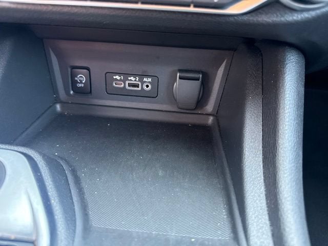 2024 Nissan Sentra SV CVT