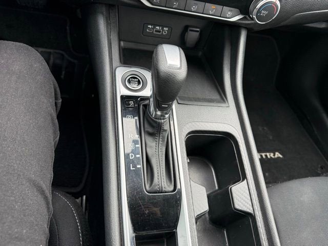 2023 Nissan Sentra SV CVT