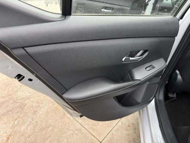 2023 Nissan Sentra SV CVT