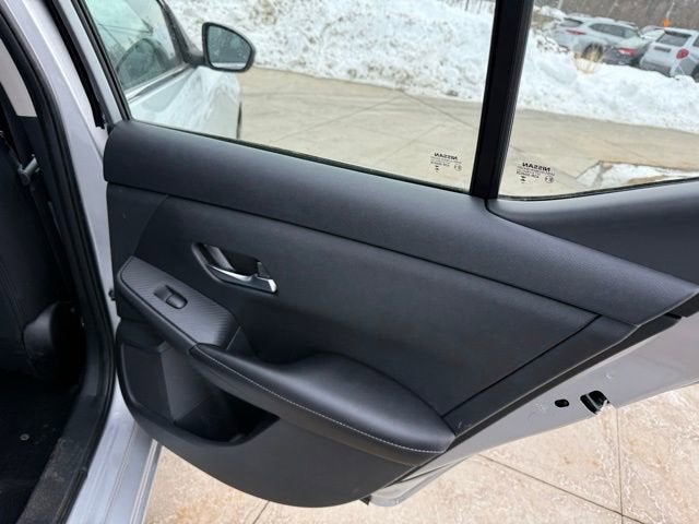 2023 Nissan Sentra SV CVT