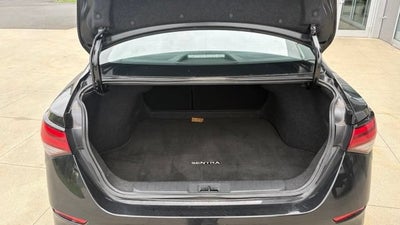 2025 Nissan Sentra SV CVT