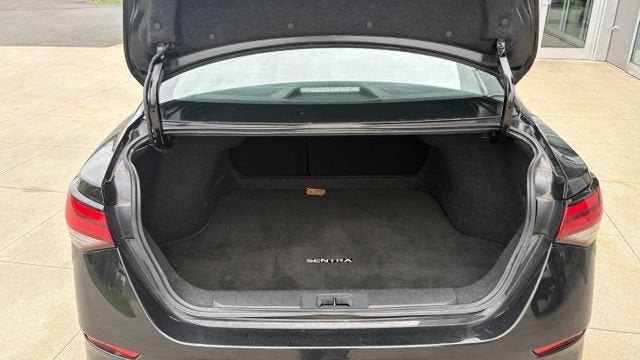 2025 Nissan Sentra SV CVT