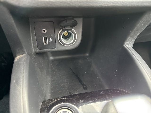 2022 Nissan Kicks S FWD