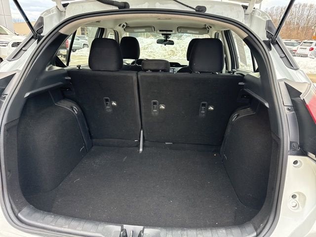 2022 Nissan Kicks S FWD