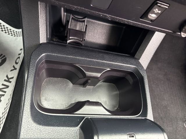 2019 Toyota Tacoma SR Double Cab 5' Bed V6 AT