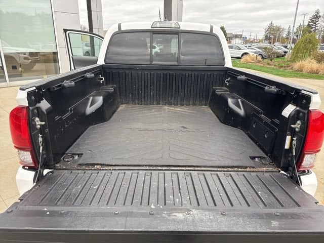 2019 Toyota Tacoma SR Double Cab 5' Bed V6 AT