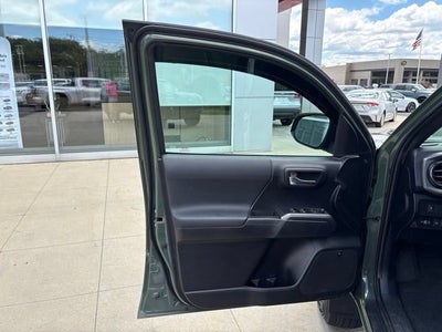 2021 Toyota Tacoma Base