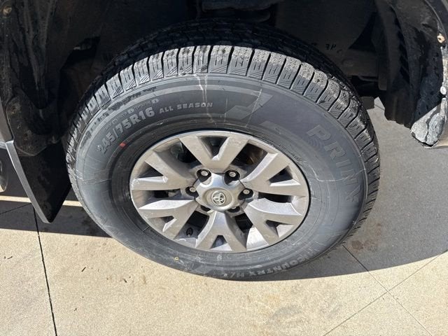 2019 Toyota Tacoma SR5 Double Cab 5' Bed V6 AT