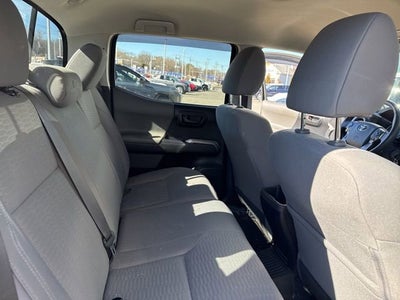2019 Toyota Tacoma SR5 Double Cab 5' Bed V6 AT