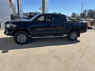 2019 Toyota Tacoma SR5 Double Cab 5' Bed V6 AT