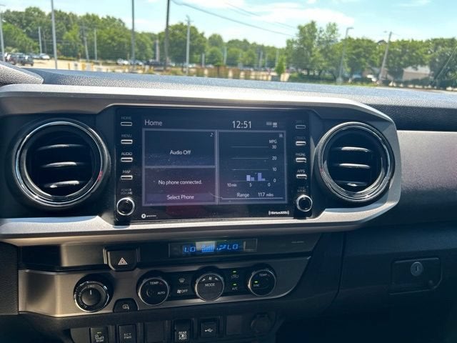 2022 Toyota Tacoma Base